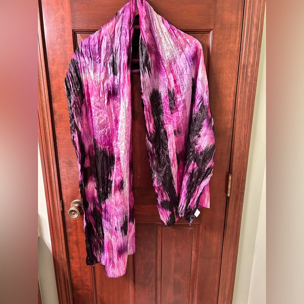 Oversized Purple and Pink Shiny scarf/wrap. No snags or stains, unbranded